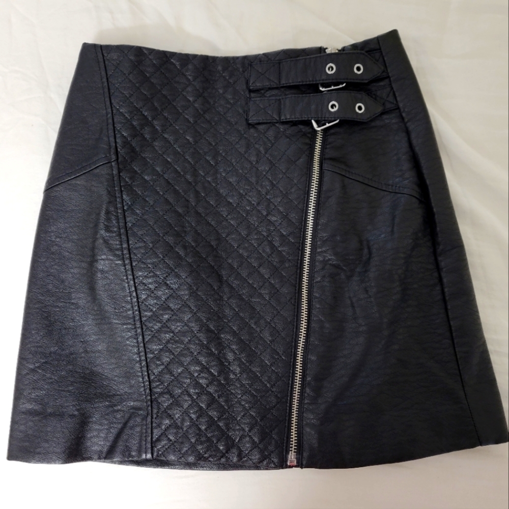 H&M faux leather skirt